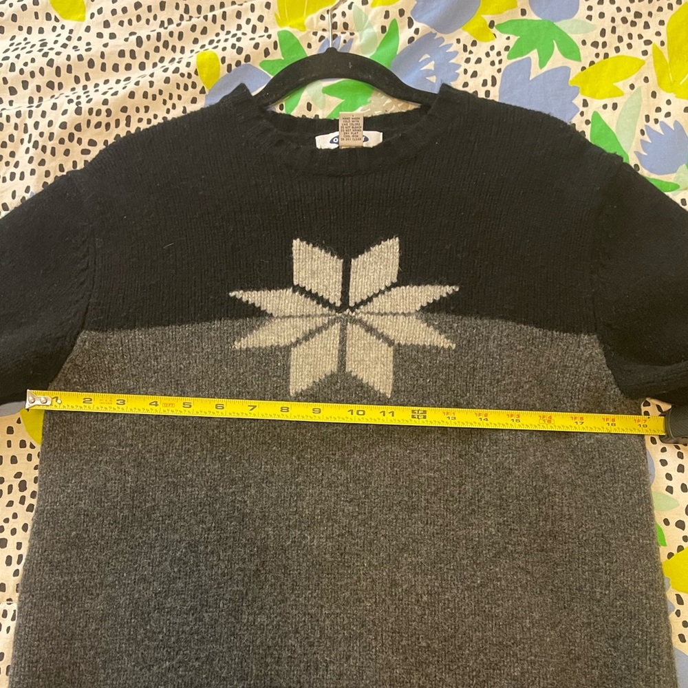 Vintage 100% wool Old Navy sweater ski snowflake preppy New England frozen - Picture 4 of 8